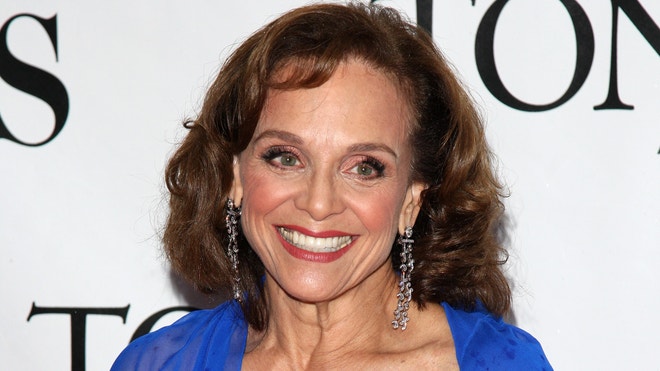 Valerie Harper AP.JPG